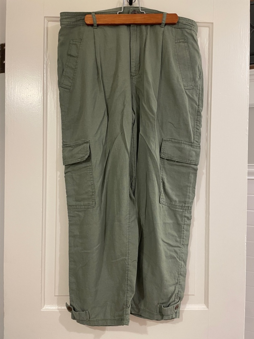 a new day Olive Green Cropped Linen-Blend Cargo Pants